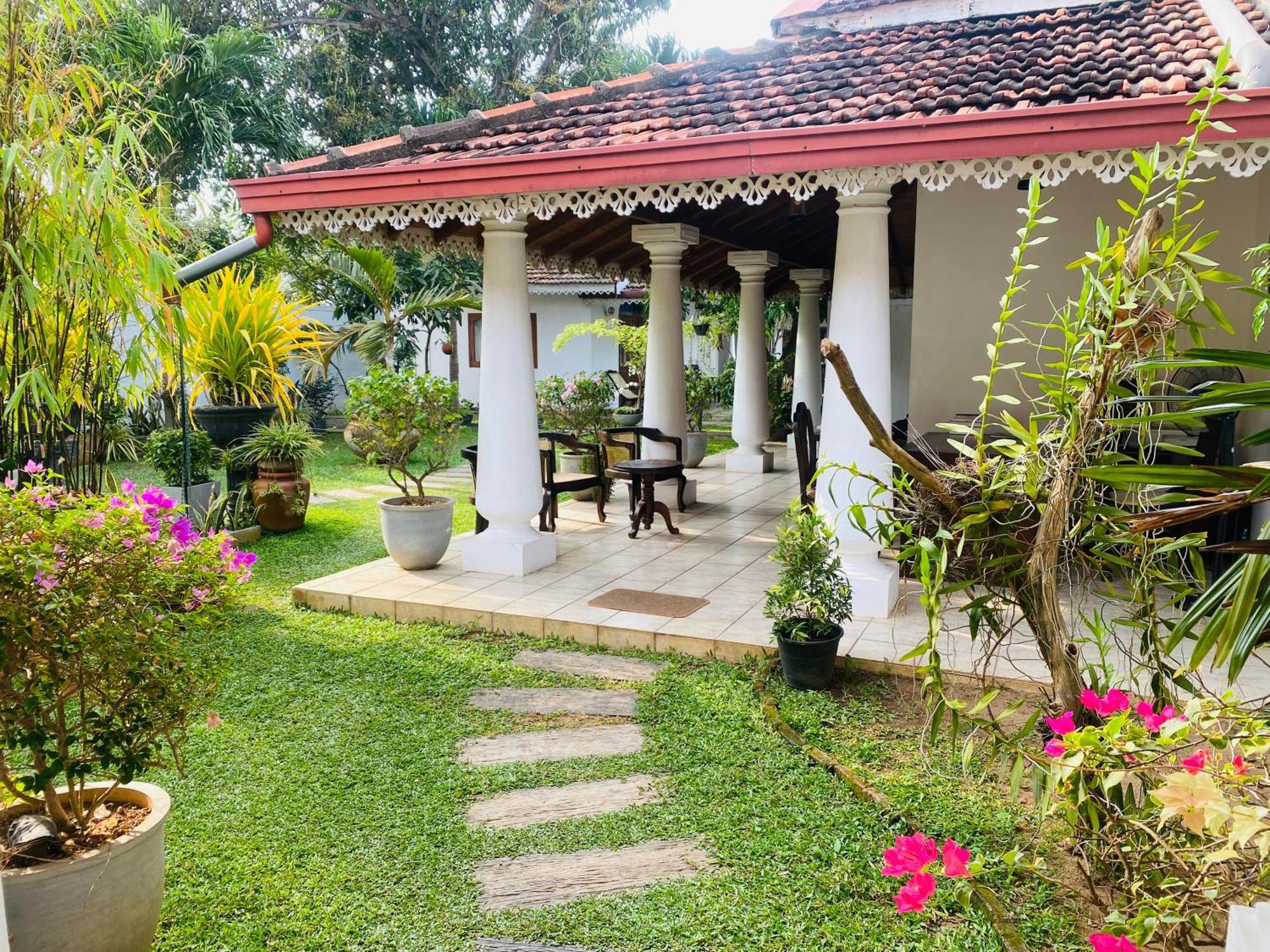Sujeewani Villa Negombo Kültér fotó