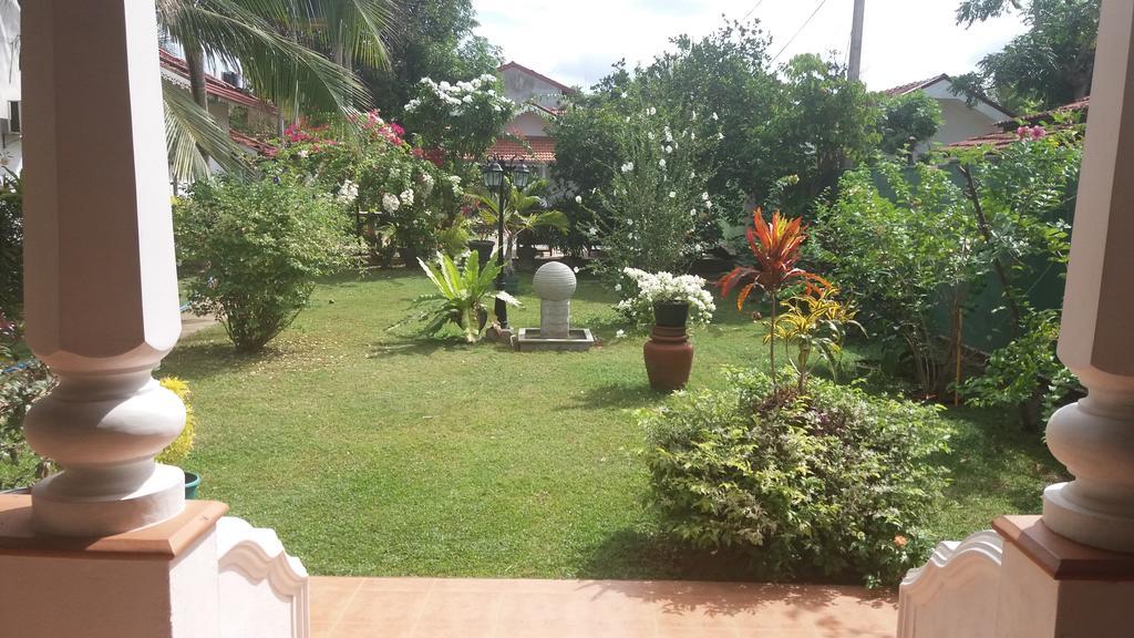 Sujeewani Villa Negombo Kültér fotó
