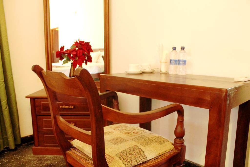 Sujeewani Villa Negombo Kültér fotó