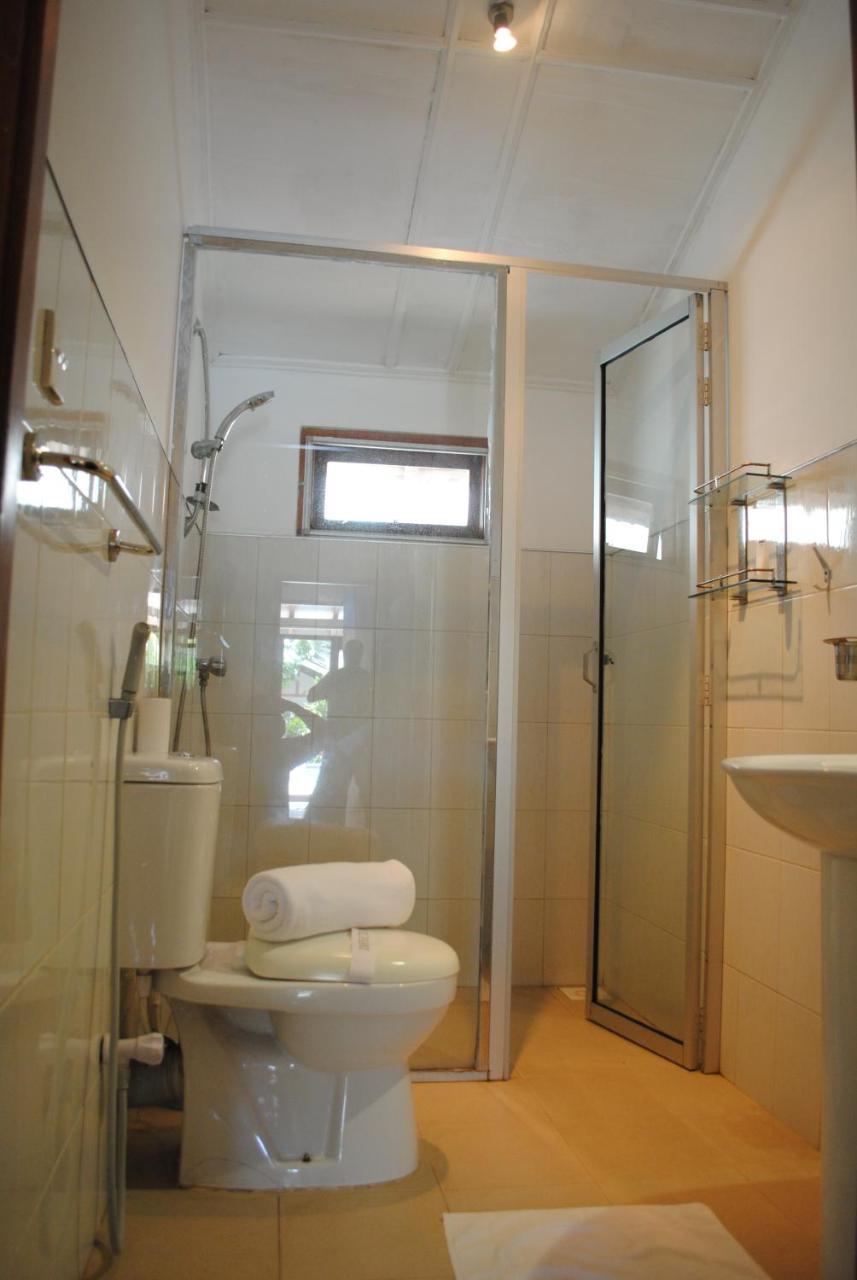 Sujeewani Villa Negombo Szoba fotó